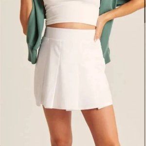 Abercrombie & Fitch White Tennis Skirt Built-In S… - image 1